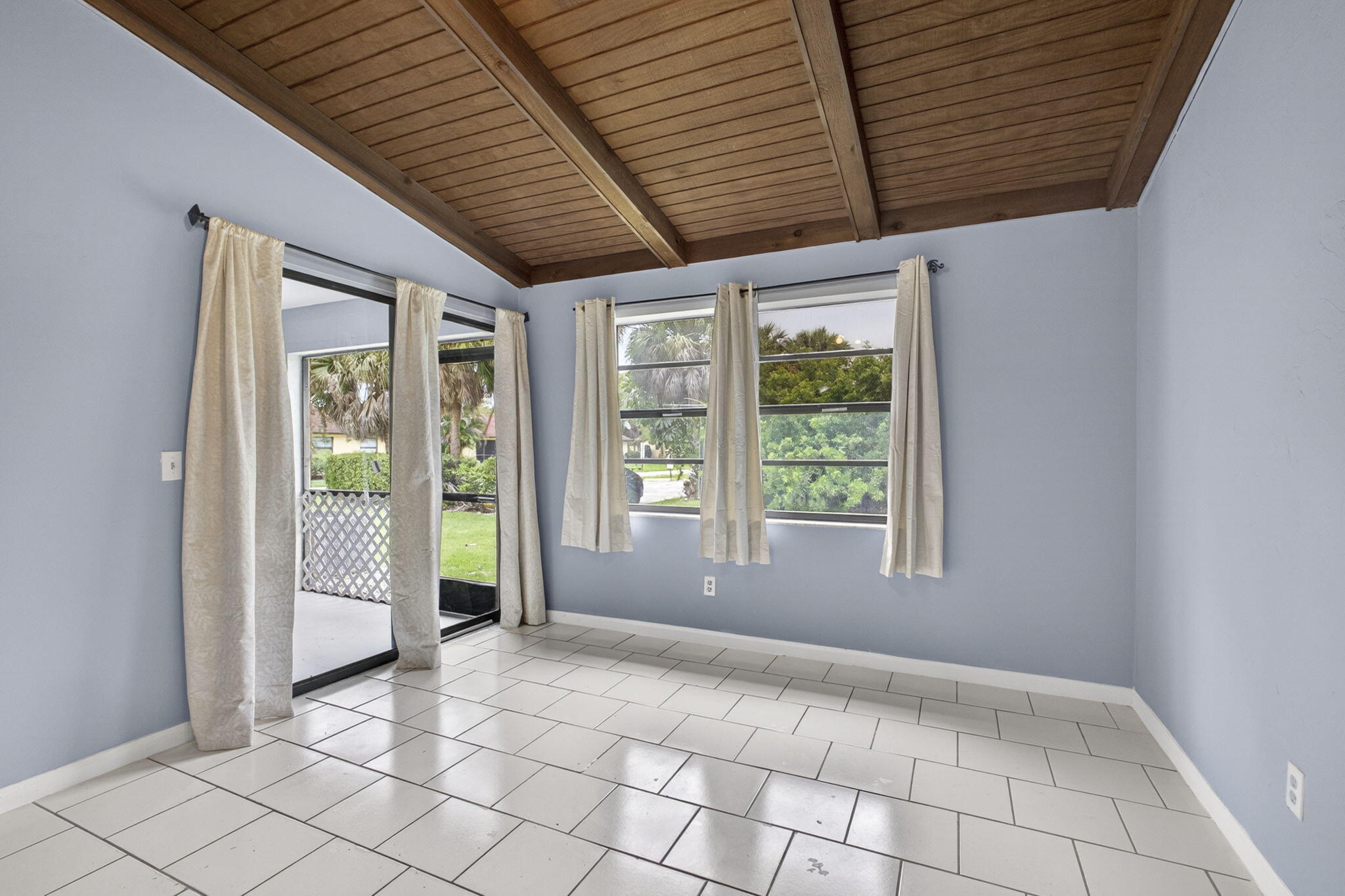 GLENWOOD VILLAGE CONDO - Residential
