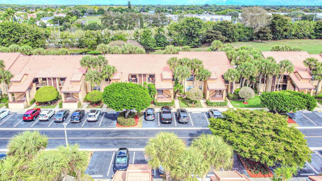 Photo of 11221 Aspen Glen Drive #205, Boynton Beach, FL 33437 (MLS # F10547903)