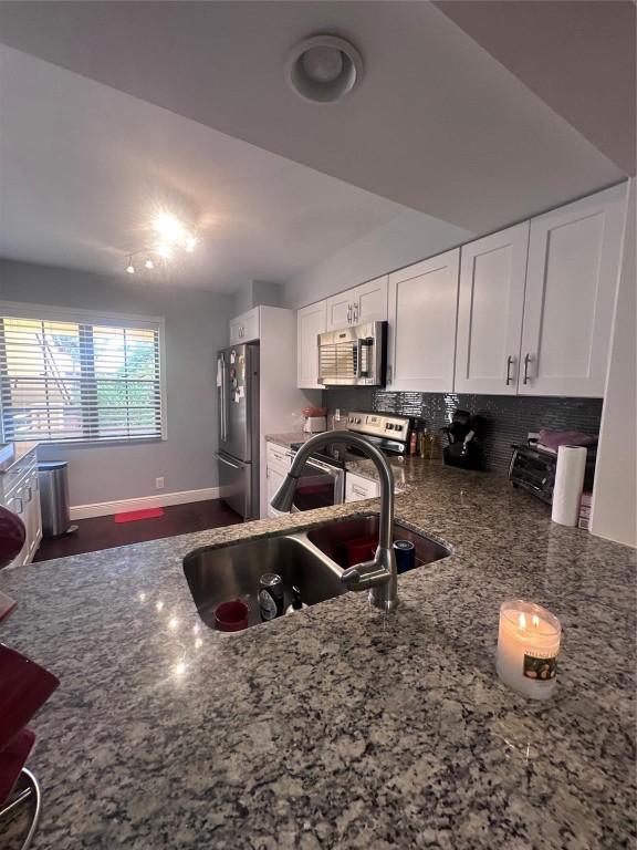 ASPEN  GLEN CONDO - Residential