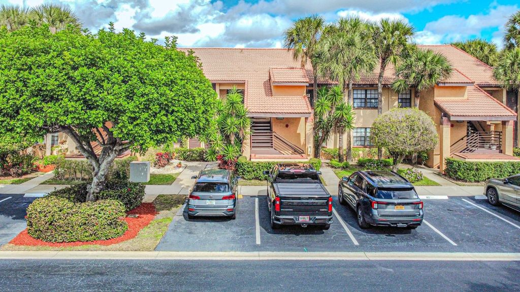 Photo of 11221 Aspen Glen Drive #205, Boynton Beach, FL 33437 (MLS # F10547903)