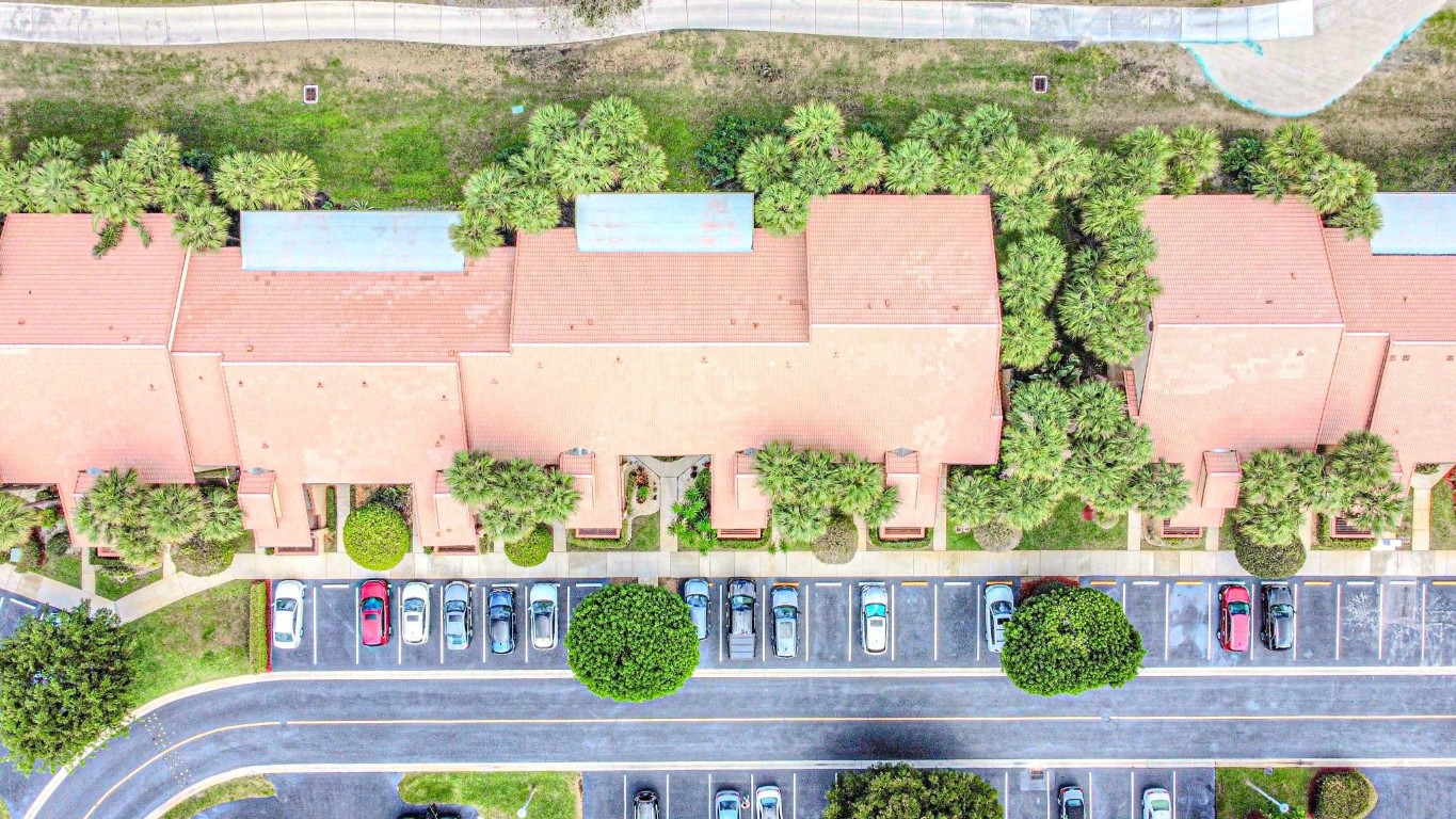 ASPEN  GLEN CONDO - Residential