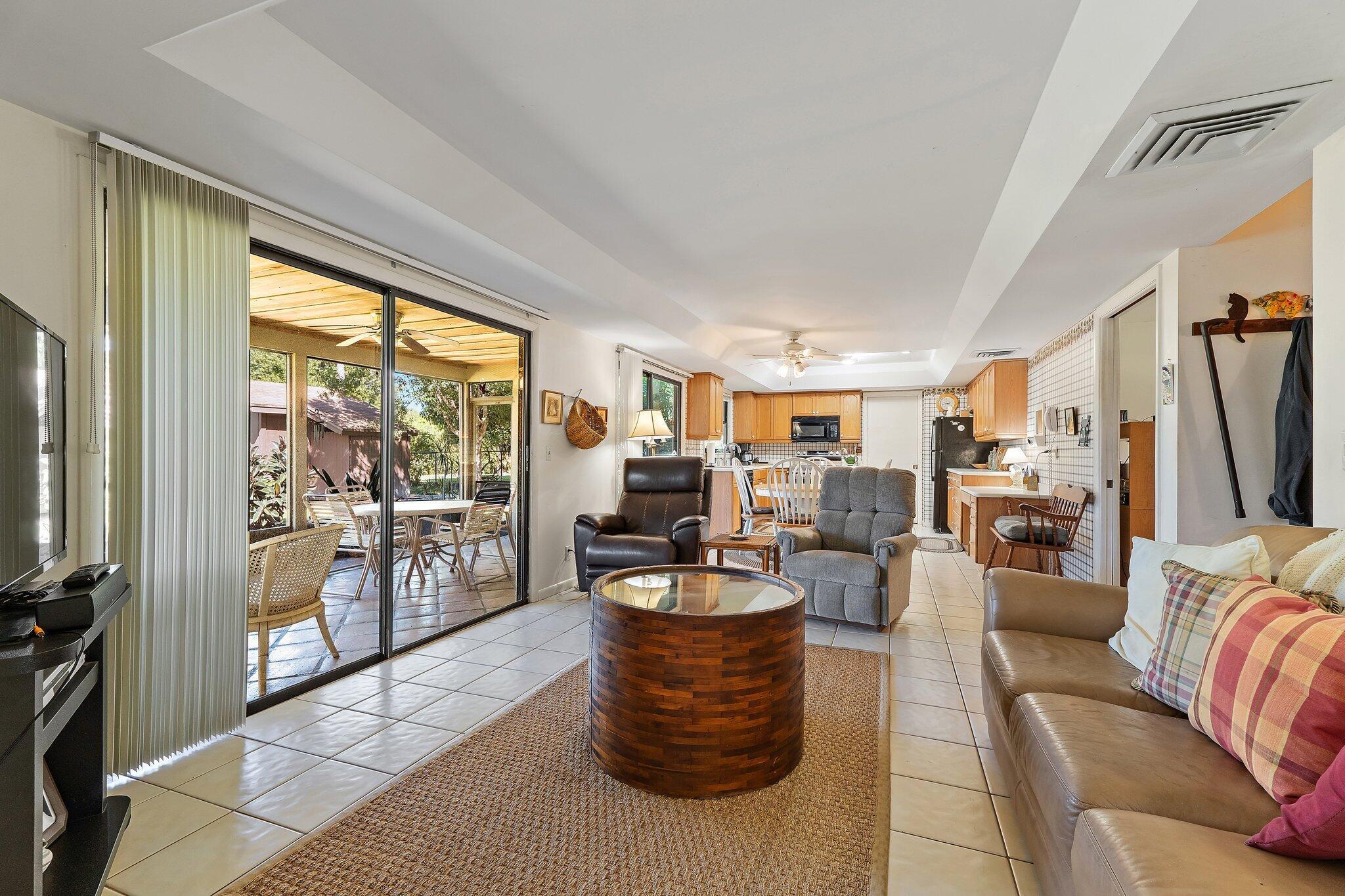 LOXAHATCHEE GARDEN FARMS - Residential
