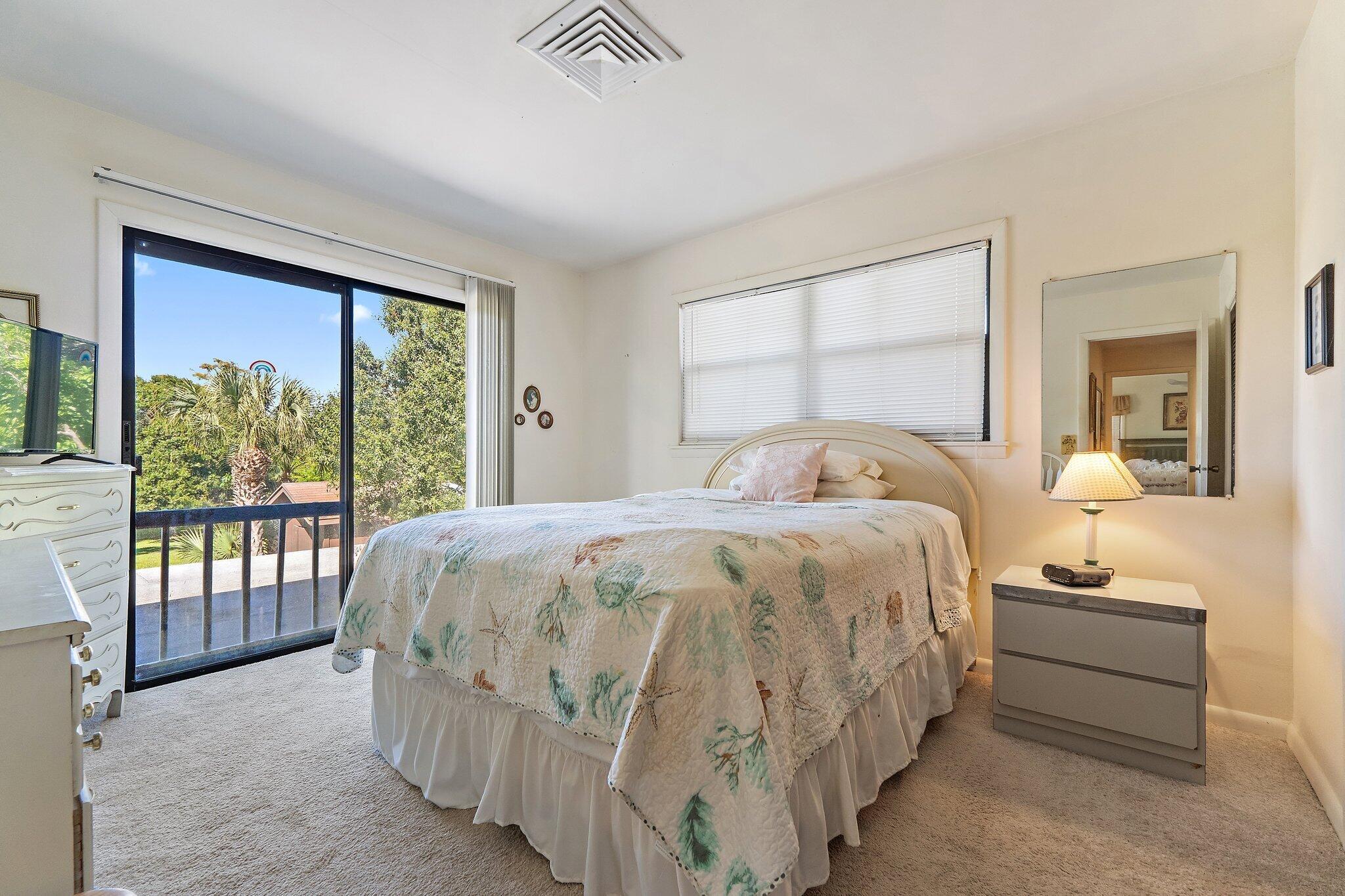 LOXAHATCHEE GARDEN FARMS - Residential