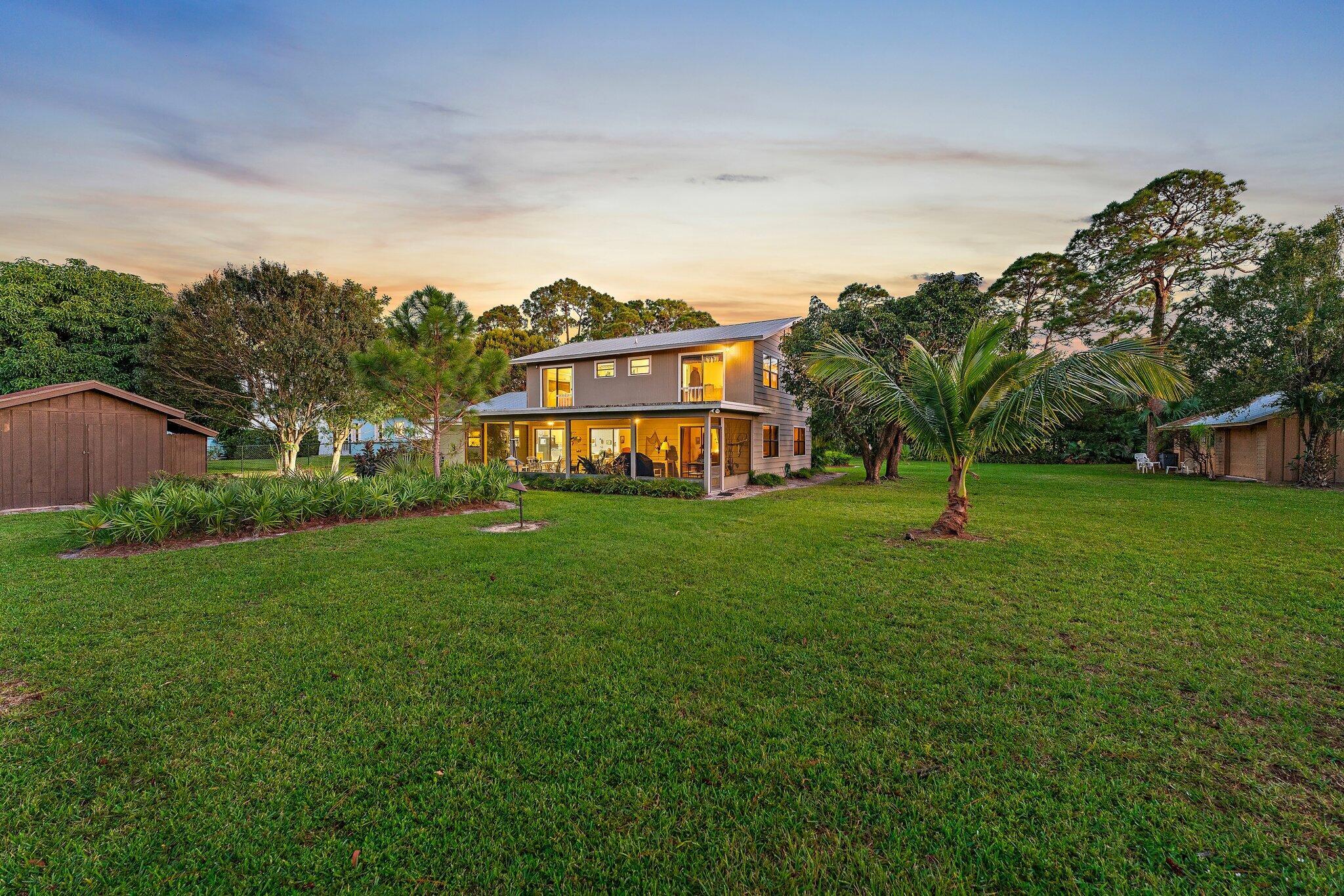 LOXAHATCHEE GARDEN FARMS - Residential