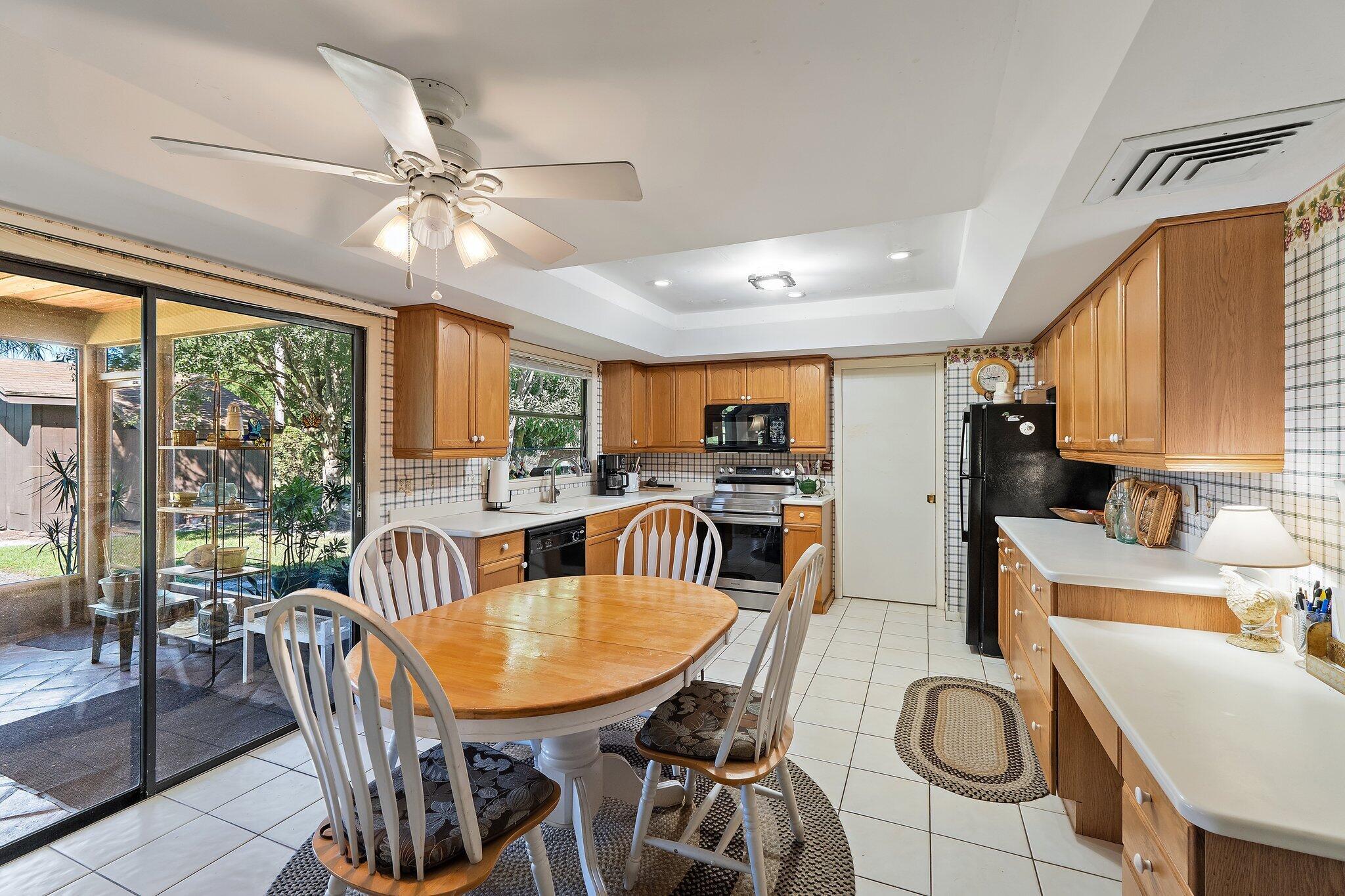 LOXAHATCHEE GARDEN FARMS - Residential