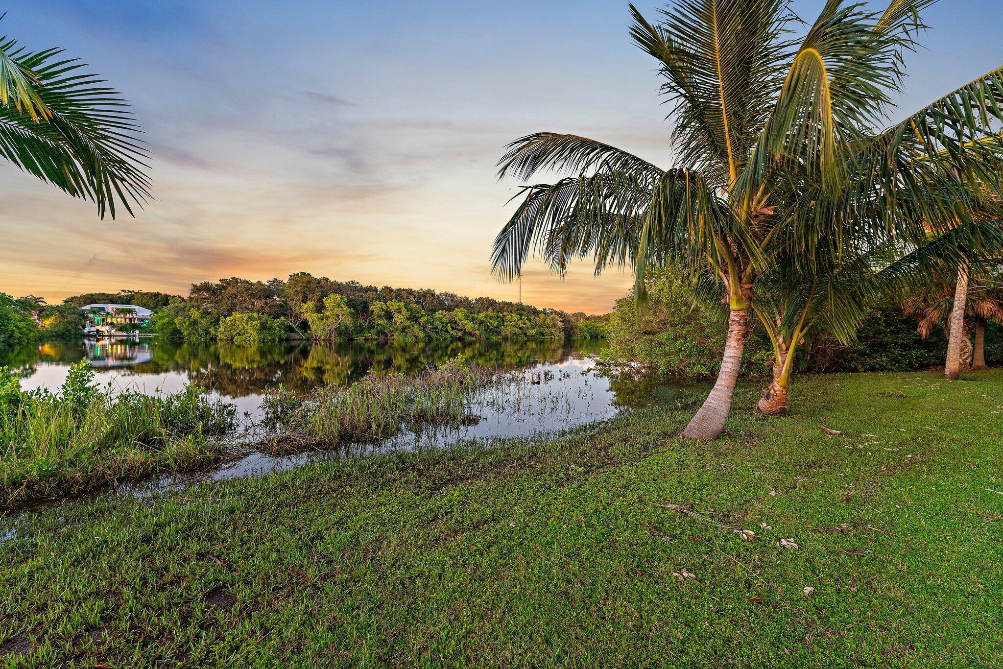 LOXAHATCHEE GARDEN FARMS - Residential