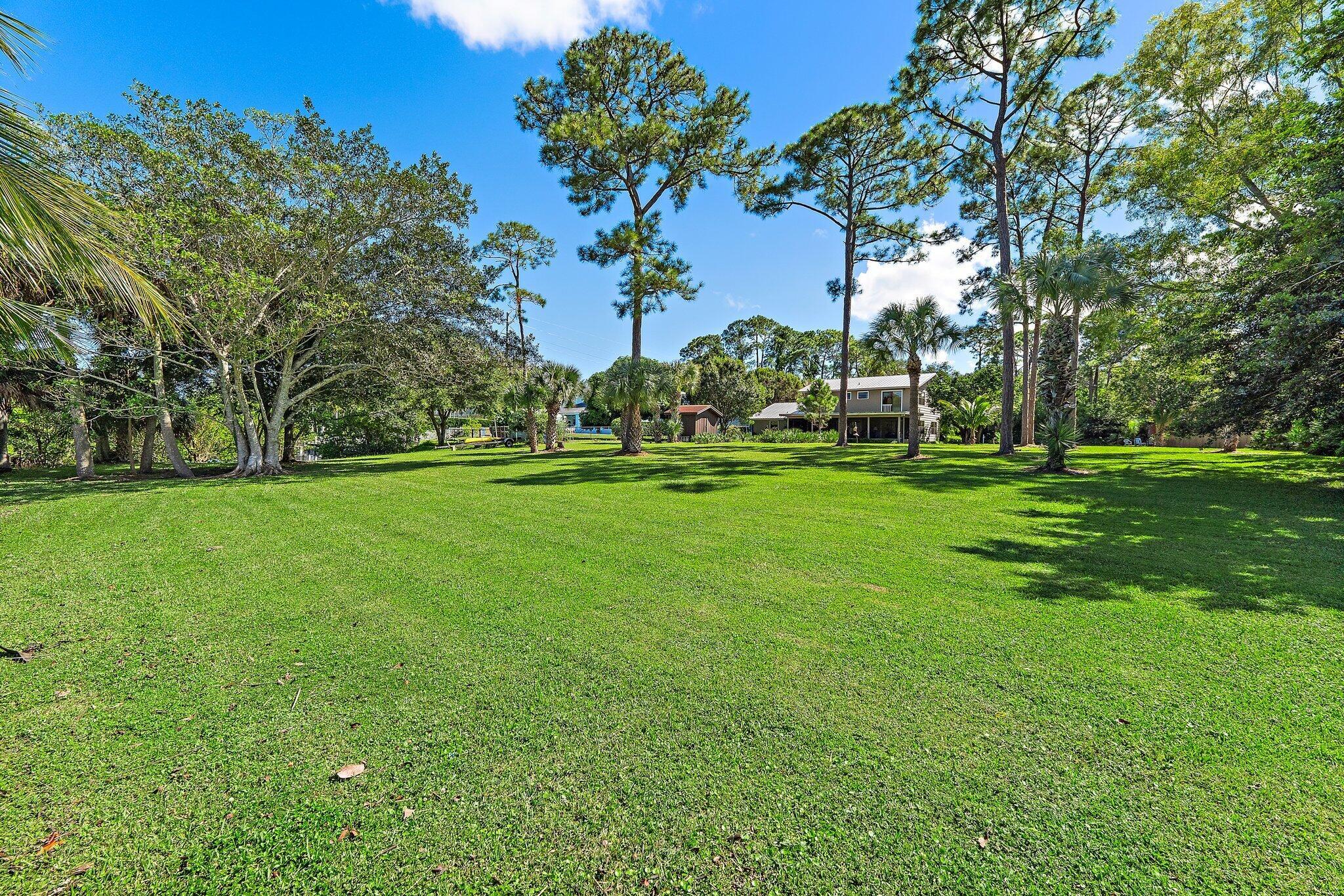 LOXAHATCHEE GARDEN FARMS - Residential