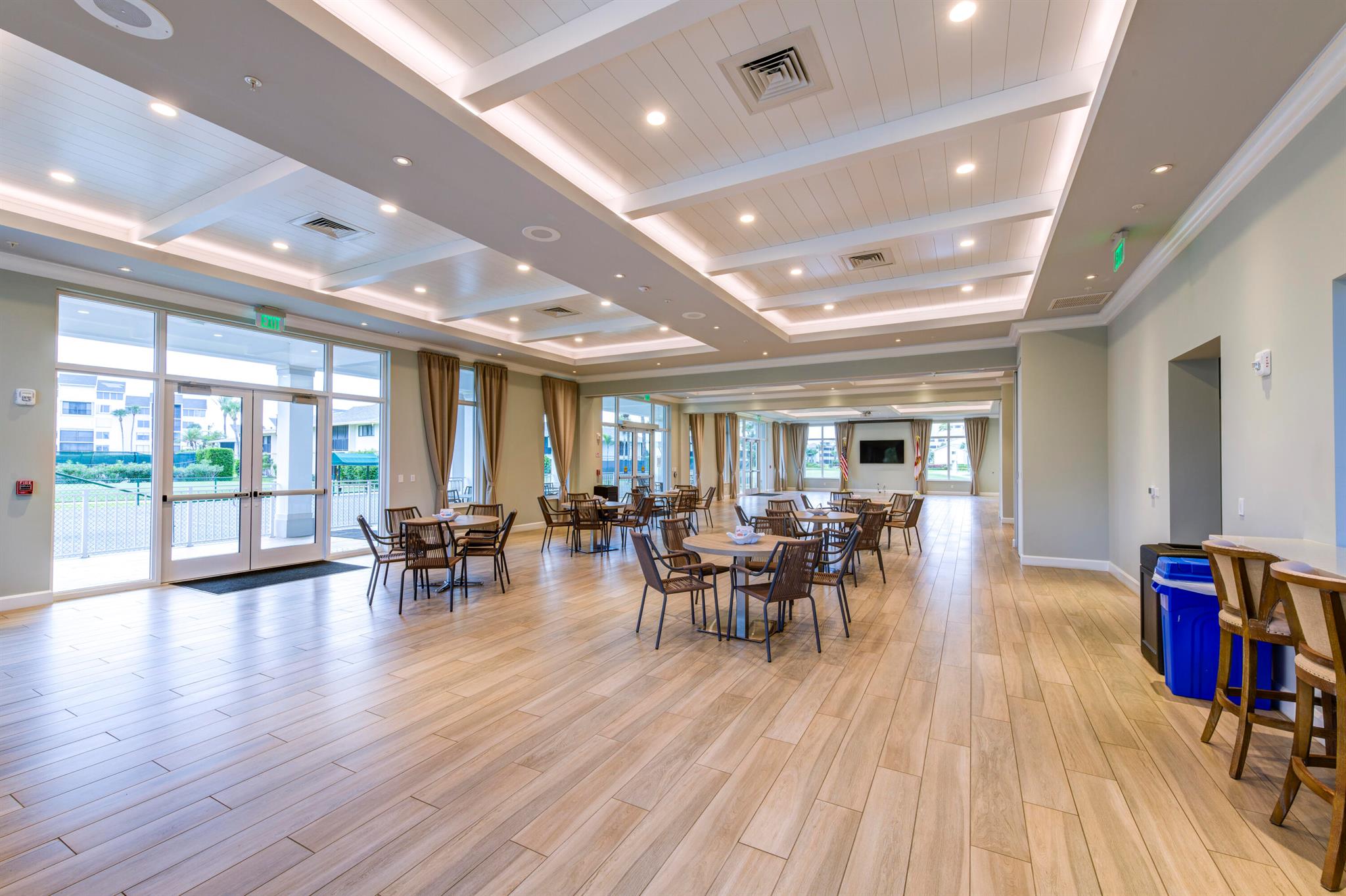 OCEAN VILLAGE - Residential