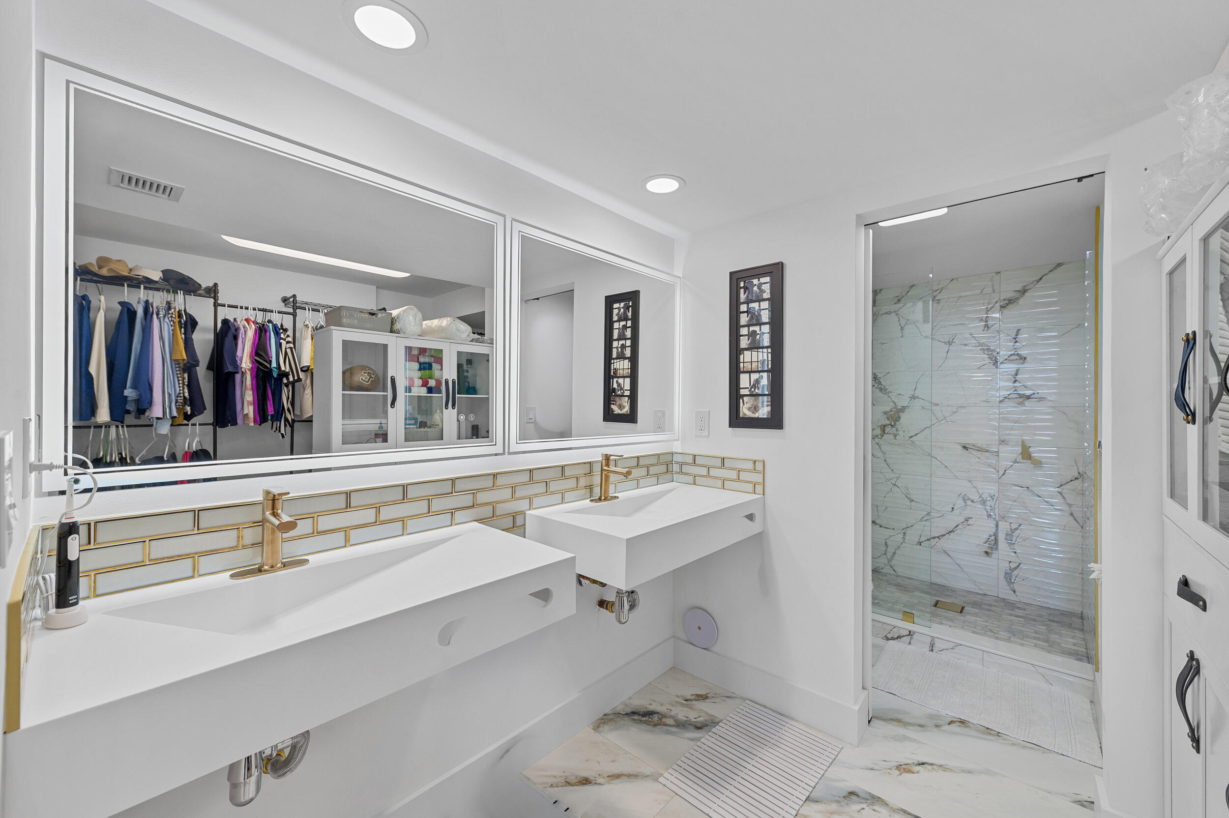 OLD PORT COVE CONDO THREE - Residential