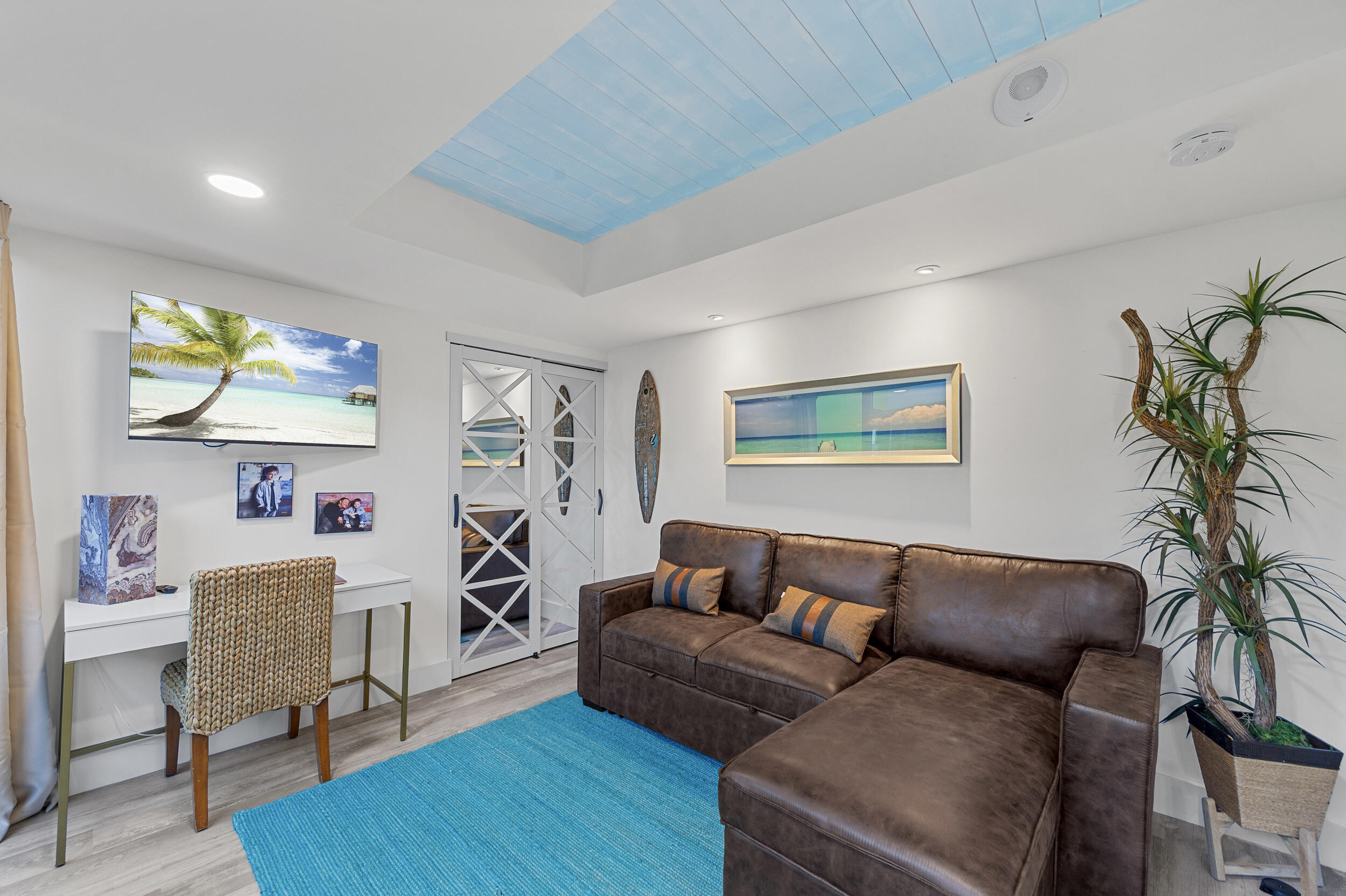 OLD PORT COVE CONDO THREE - Residential