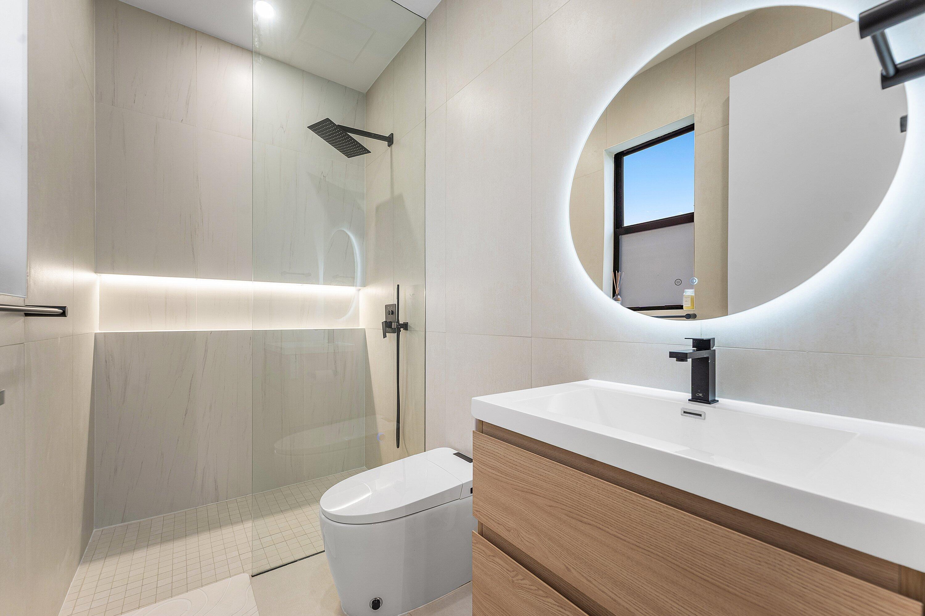 VIA VENTURA NEIGHBORHOOD 1 - Residential Lease