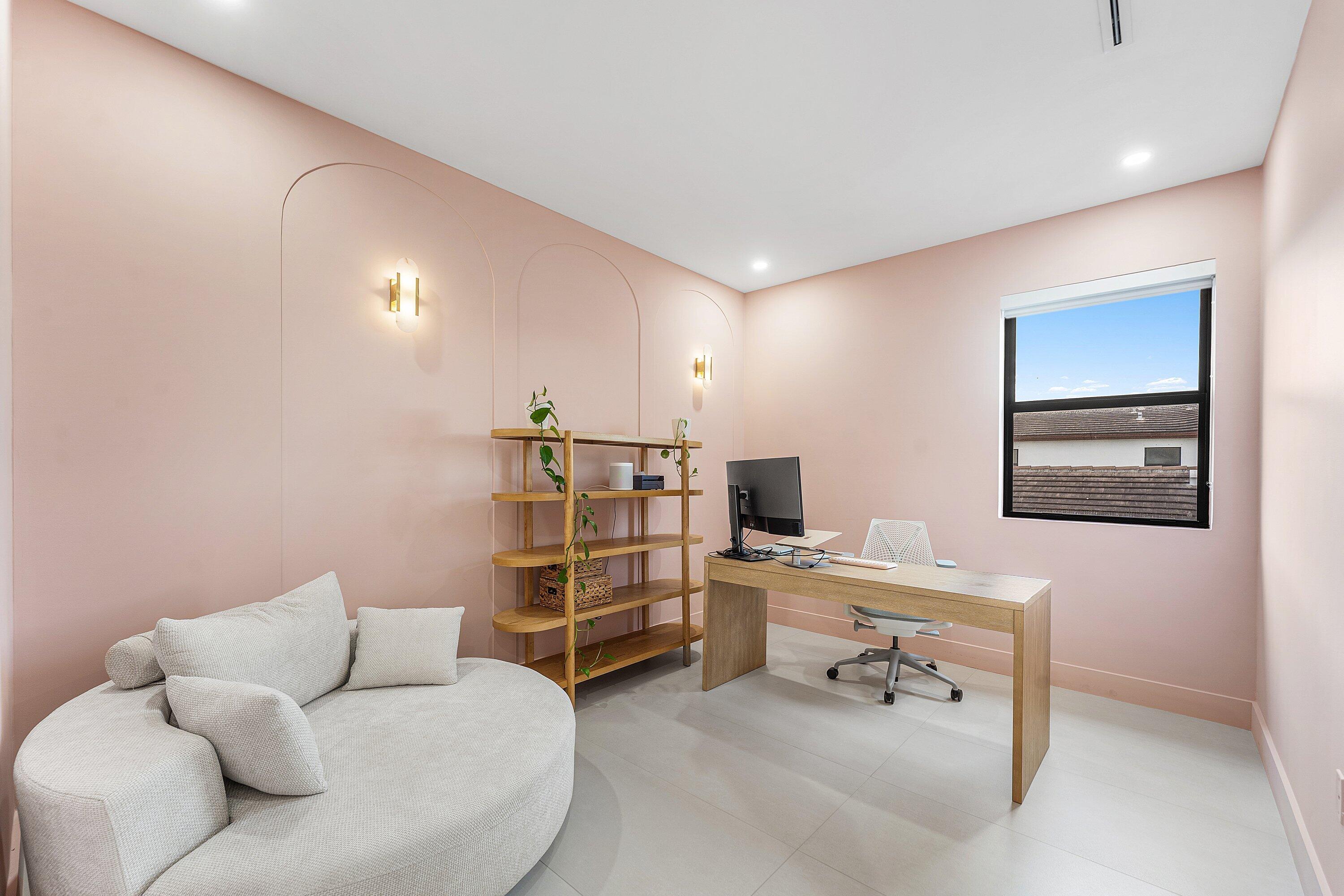 VIA VENTURA NEIGHBORHOOD 1 - Residential Lease