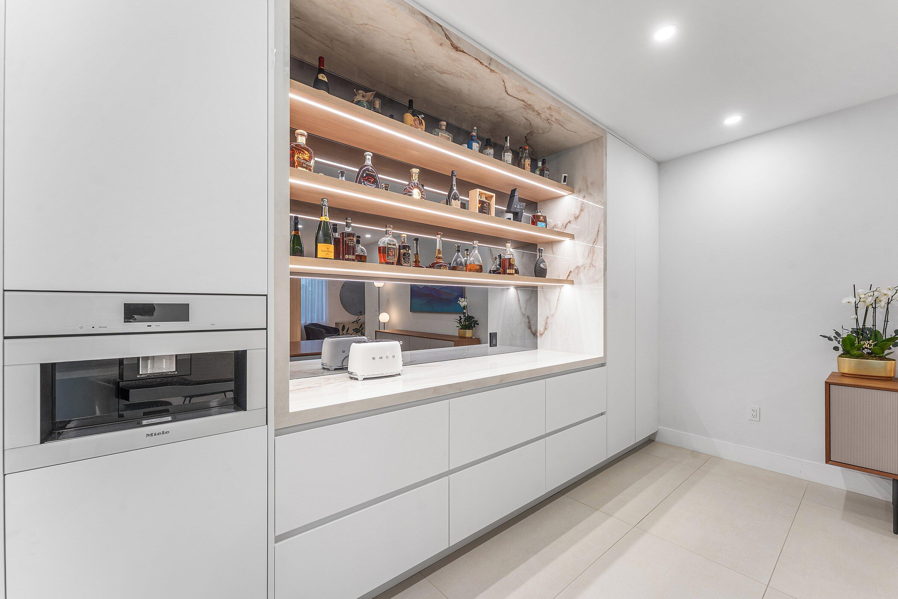 VIA VENTURA NEIGHBORHOOD 1 - Residential Lease