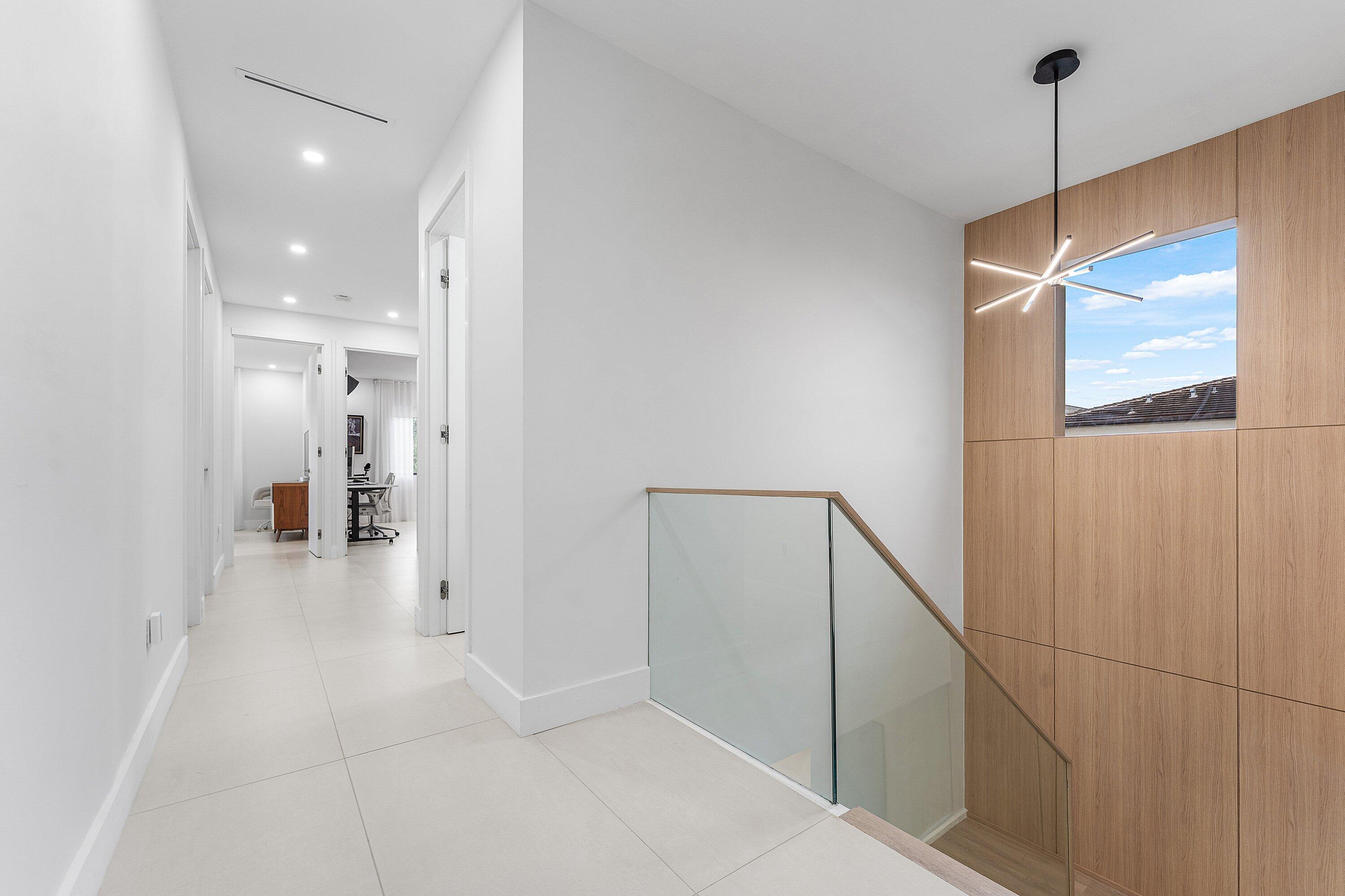 VIA VENTURA NEIGHBORHOOD 1 - Residential Lease