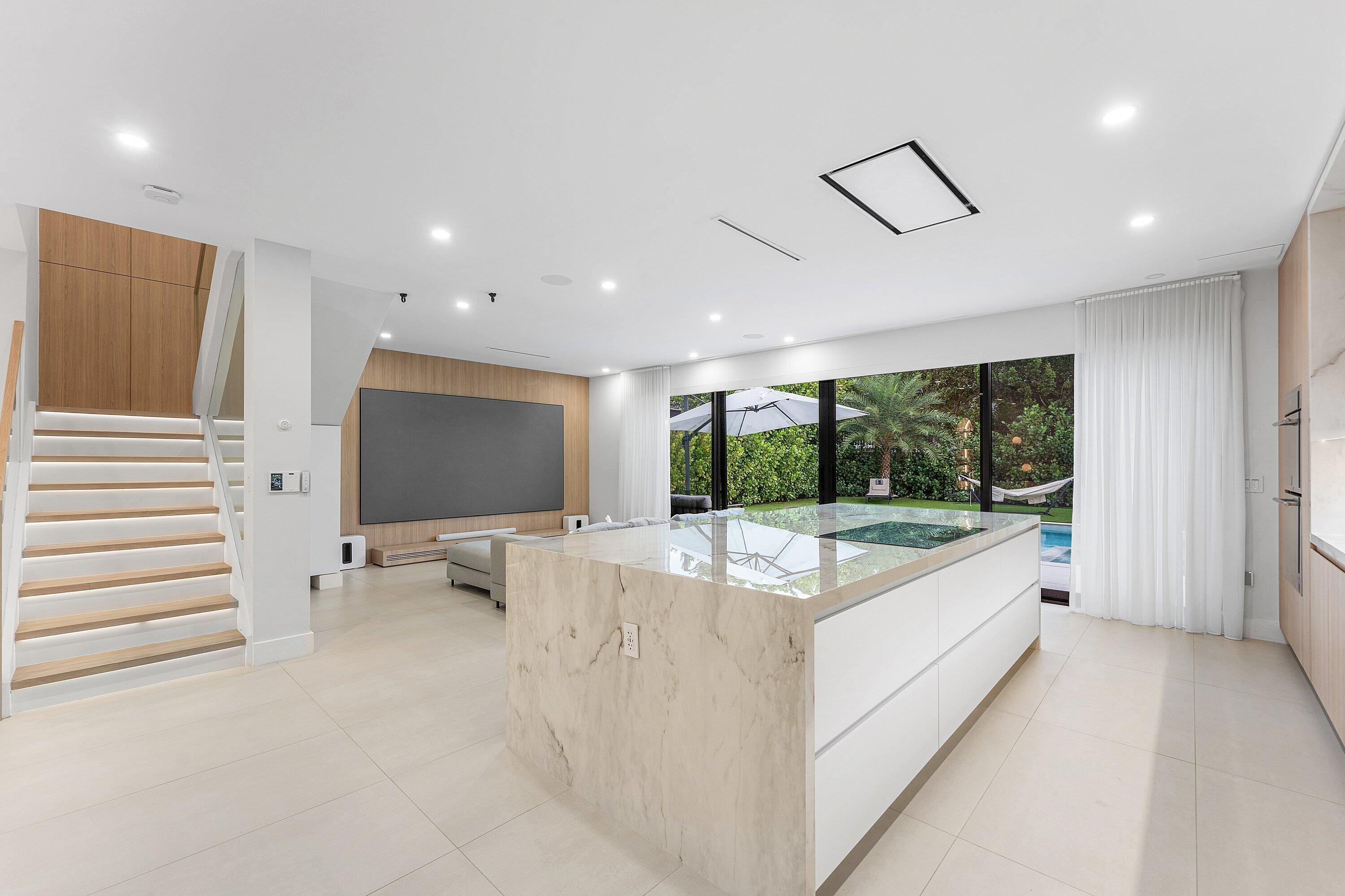 VIA VENTURA NEIGHBORHOOD 1 - Residential Lease