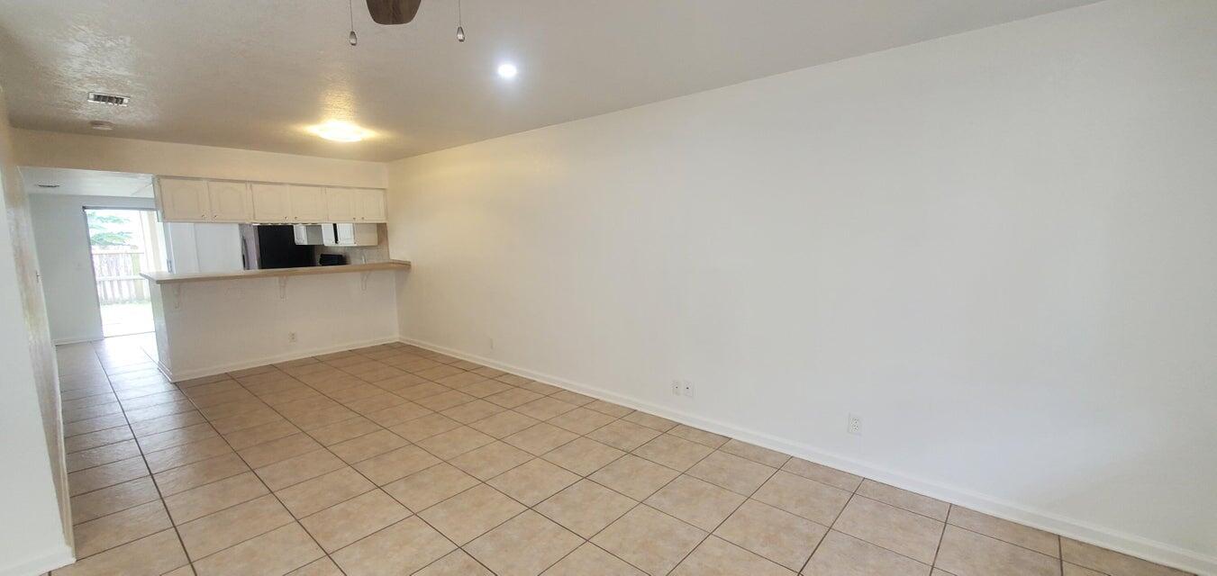 HIGHLAND PINES PL 2 - Residential Lease