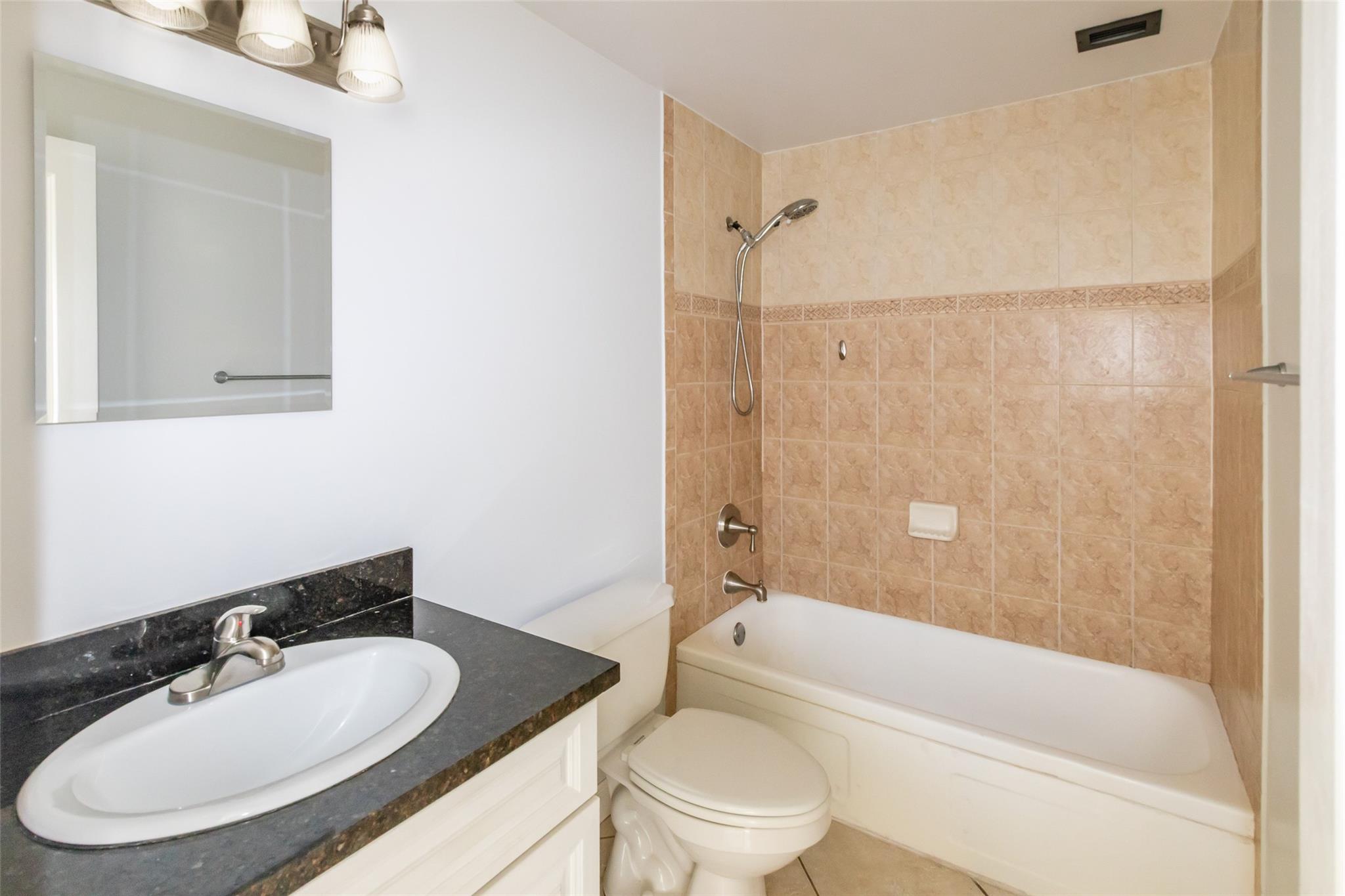 Waterside On The Intracoa - Residential Lease