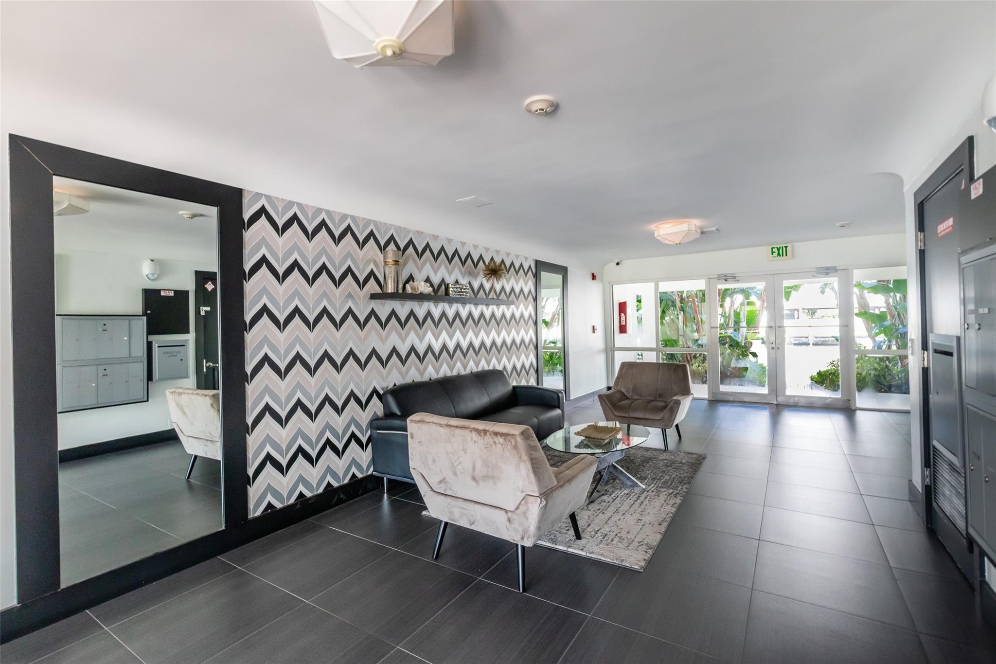 Waterside On The Intracoa - Residential Lease