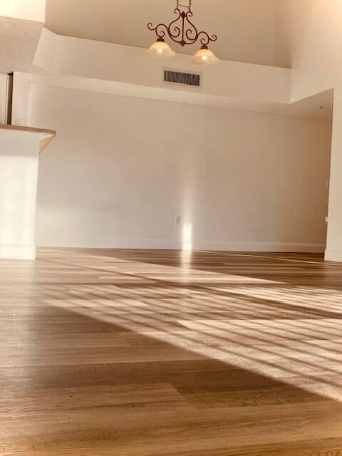 5021 Wiles Road Apt 301