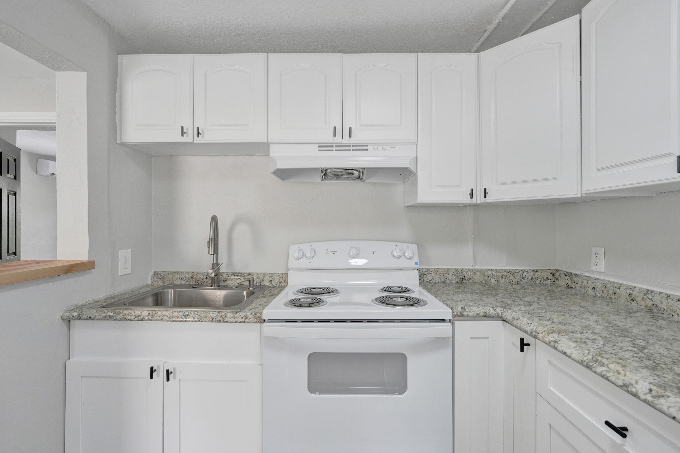OCEAN WAY PARK - Residential Lease