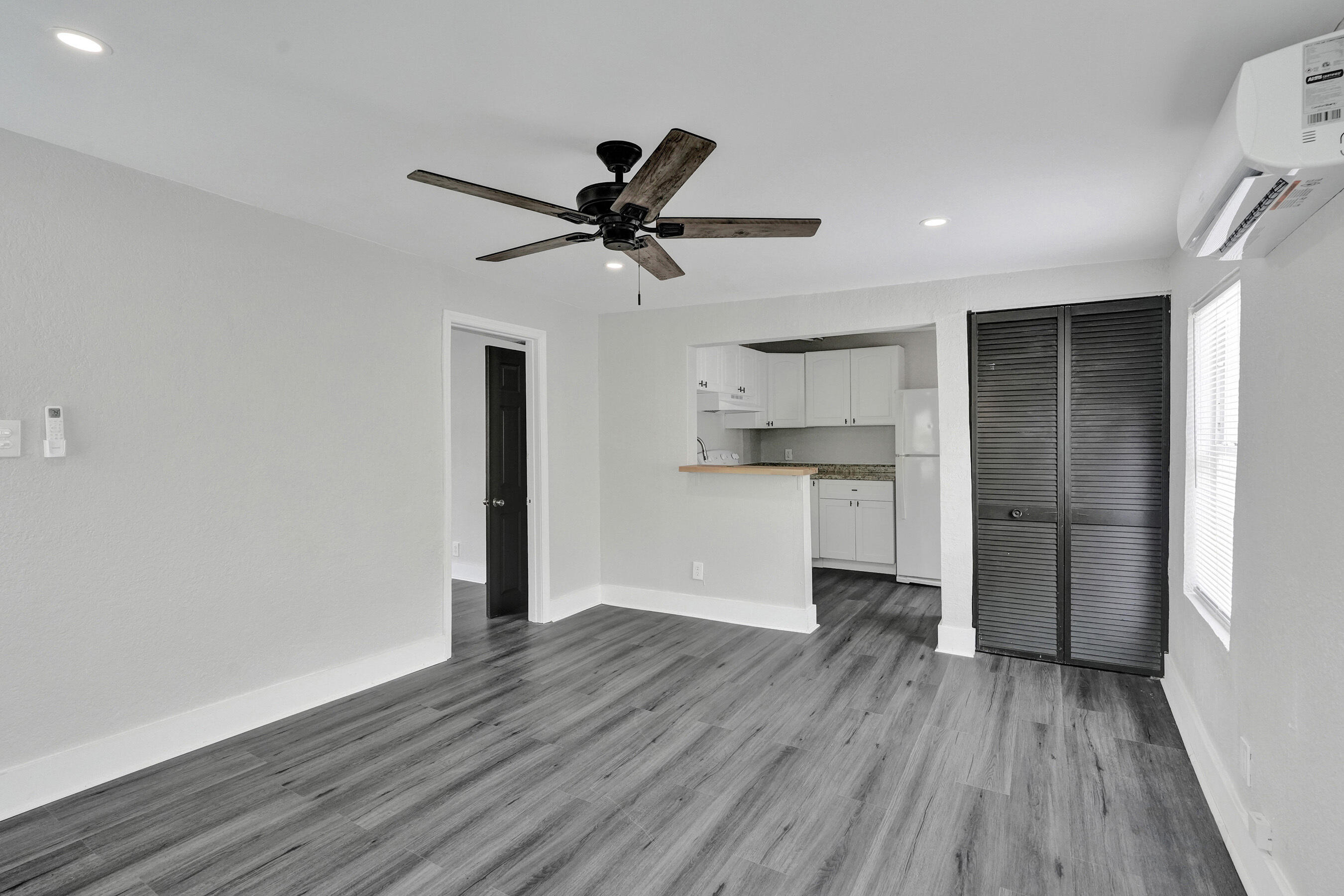 OCEAN WAY PARK - Residential Lease