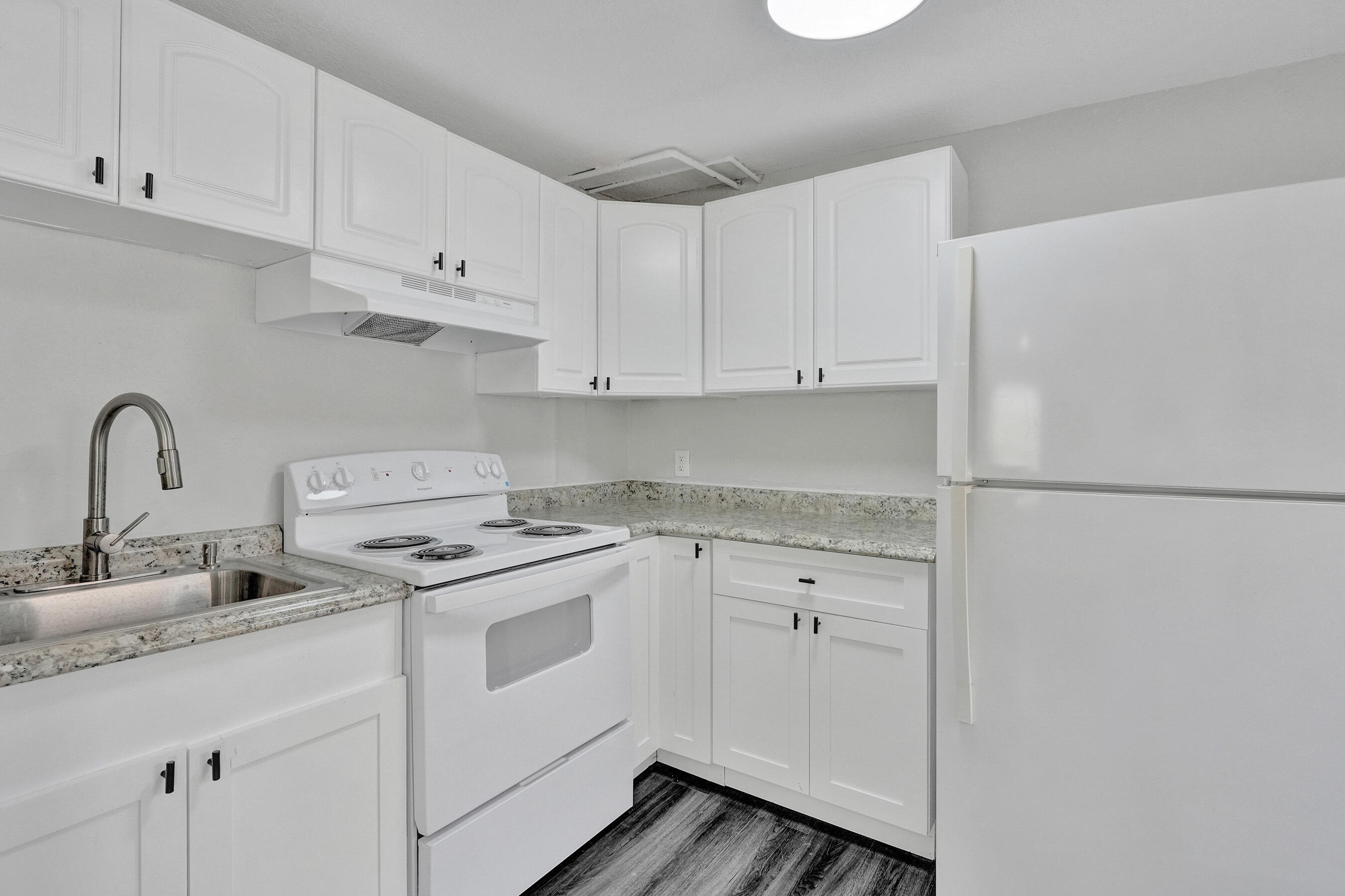 OCEAN WAY PARK - Residential Lease