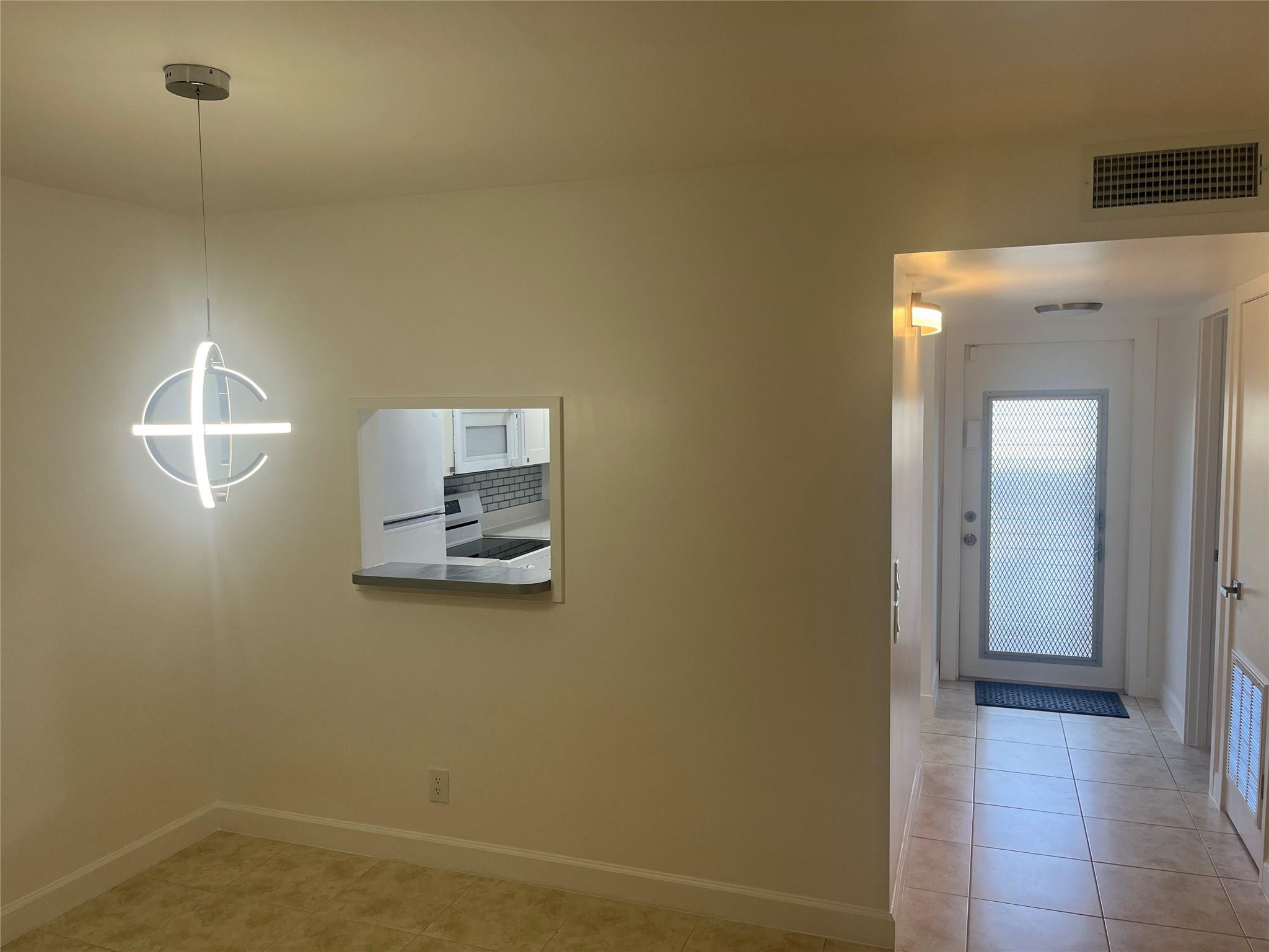 SUNRISE LAKES PHASE III - Residential