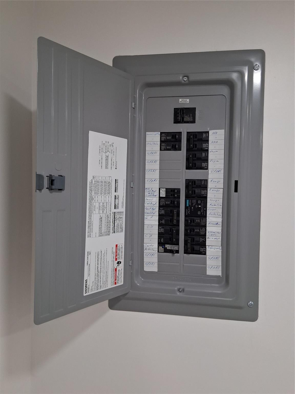 SUNRISE LAKES PHASE III - Residential