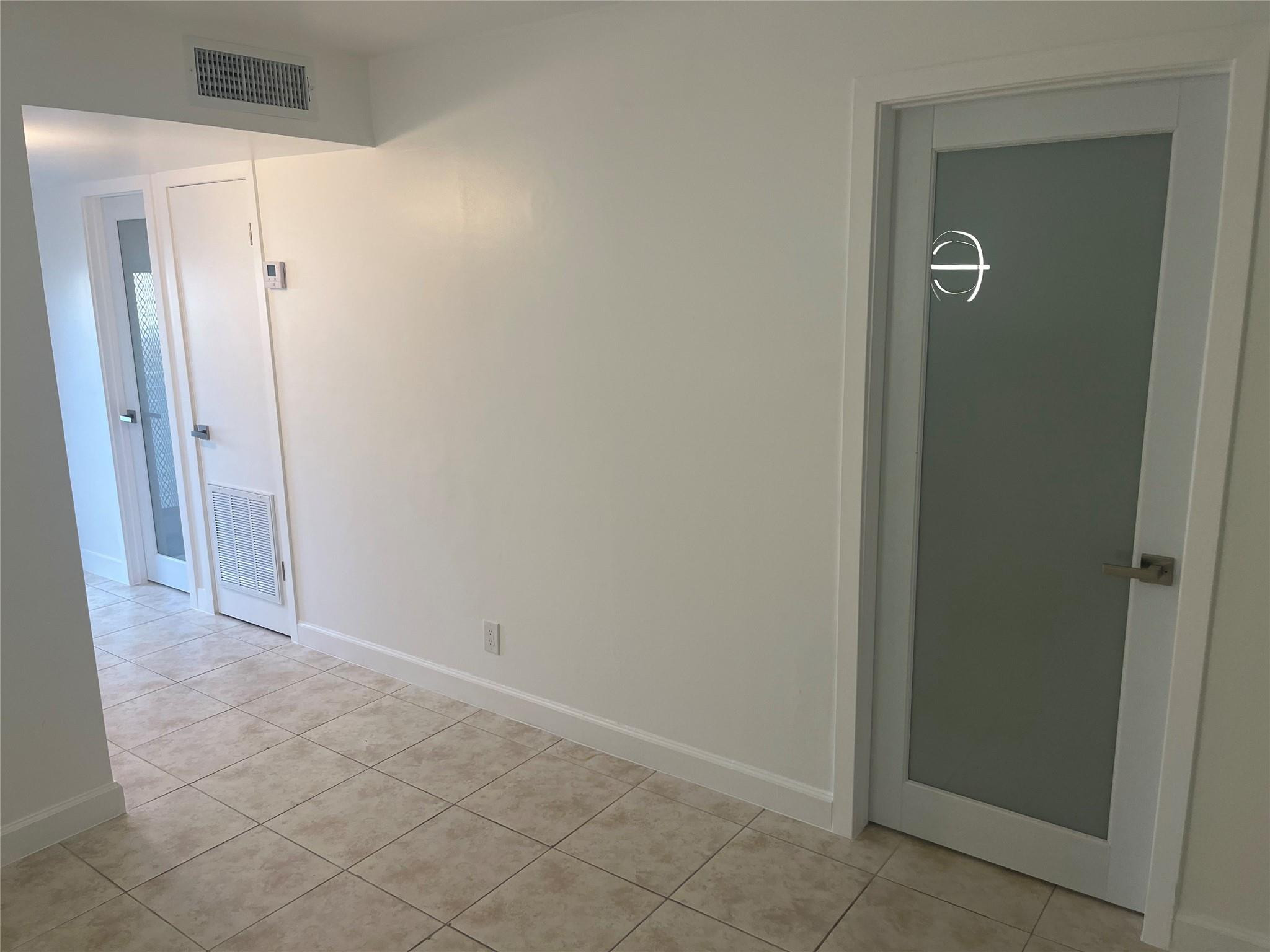 SUNRISE LAKES PHASE III - Residential