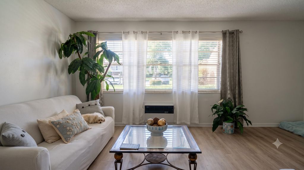 Photo of 361 Windsor P, West Palm Beach, FL 33417 (MLS # B26046078)