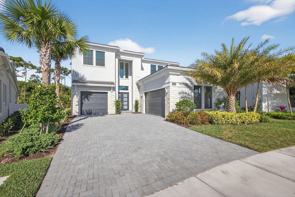 Photo of 13334 Artisan Circle, Palm Beach Gardens, FL 33418 (MLS # R11160019)