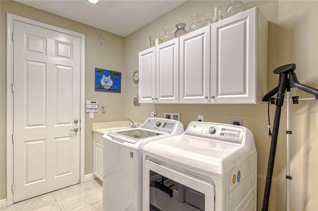 Isola Bella Estates - Residential