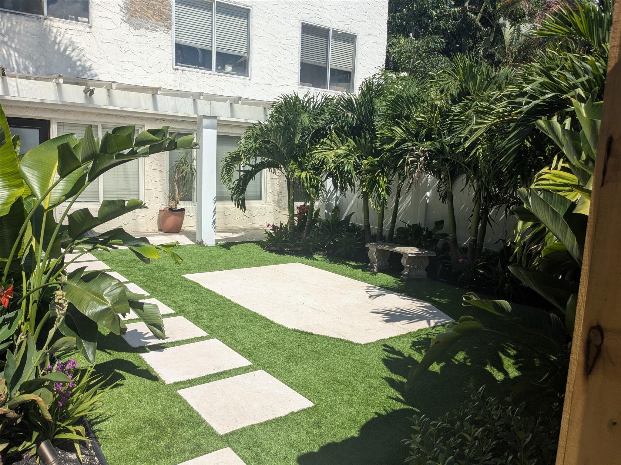 Fabulous location in Colee Hammock, just 2 blocks to Las Olas Blvd. Efficiency studio is located on the ground floor of triplex and has just been completed remodeled with new AC, cabinets, bathroom, floors, fan, and paint. Perfect move-in condition. Refrigerator and microwave being installed prior to move-in. One designated parking space. Super private. Impact windows. One pet ok with non-refundable pet deposit. Minimum 650 credit score required. Non-smoking premises.