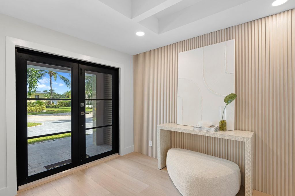 Photo of 126 NE 13th Street, Delray Beach, FL 33444 (MLS # R11024950)