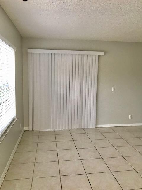 PINE HOLLOW II CONDO - Residential Lease