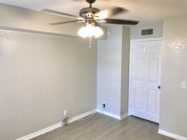 PINE HOLLOW II CONDO - Residential Lease