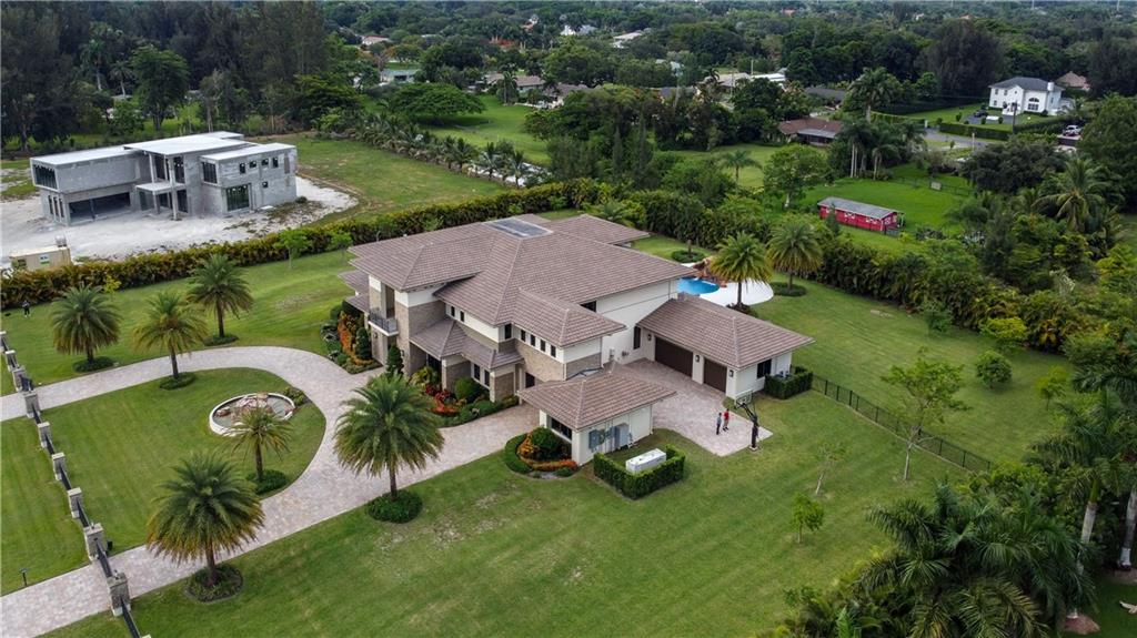 198 Terrace 128-26 B - Residential