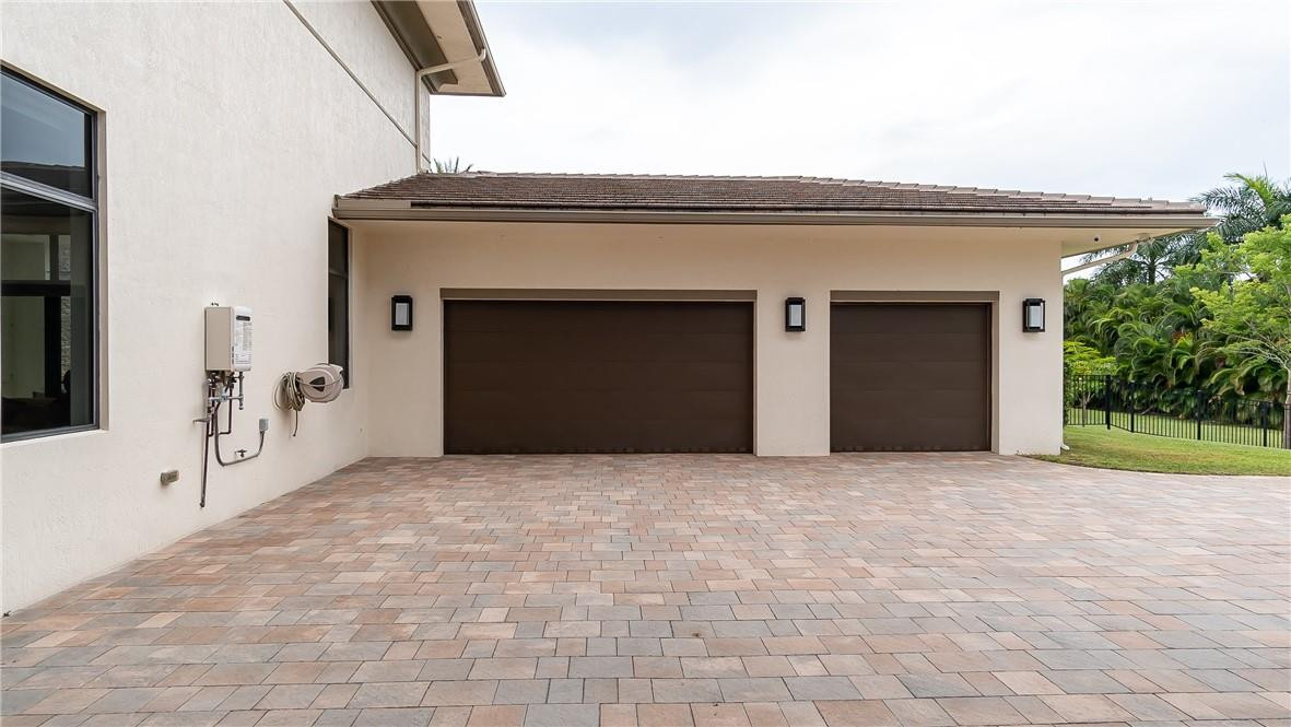 198 Terrace 128-26 B - Residential