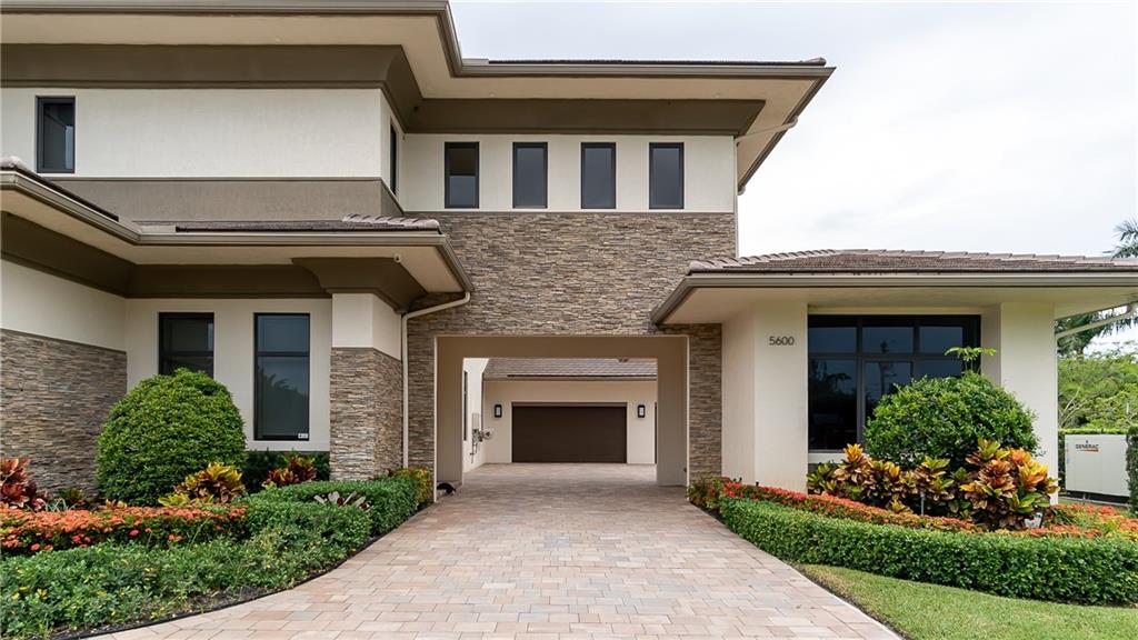 198 Terrace 128-26 B - Residential