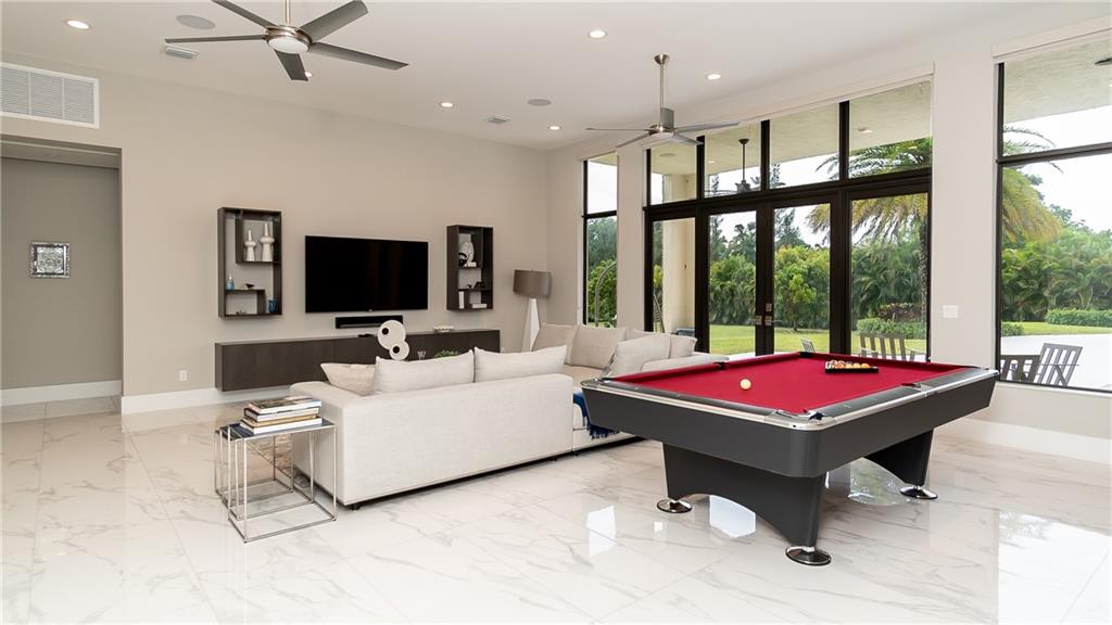 198 Terrace 128-26 B - Residential