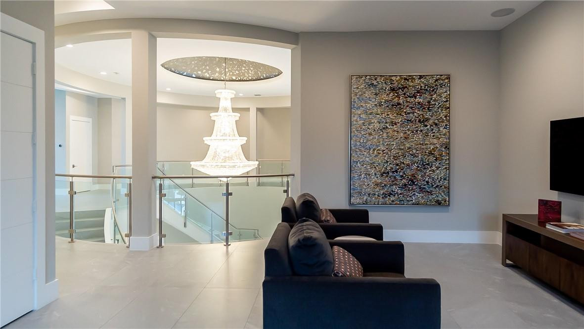 198 Terrace 128-26 B - Residential