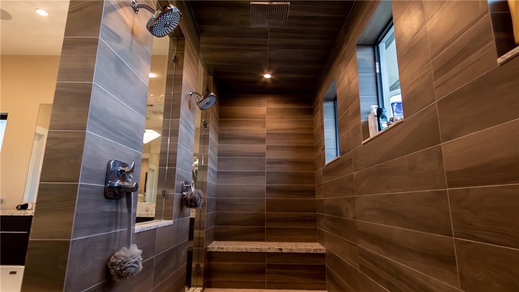 198 Terrace 128-26 B - Residential