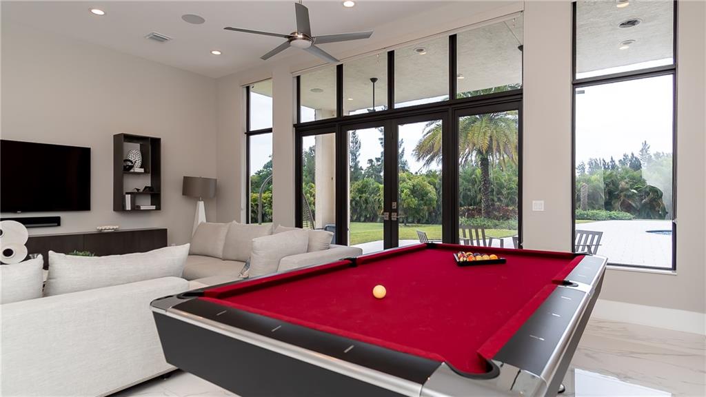 198 Terrace 128-26 B - Residential