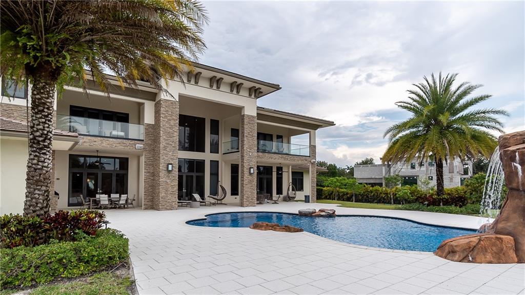 198 Terrace 128-26 B - Residential