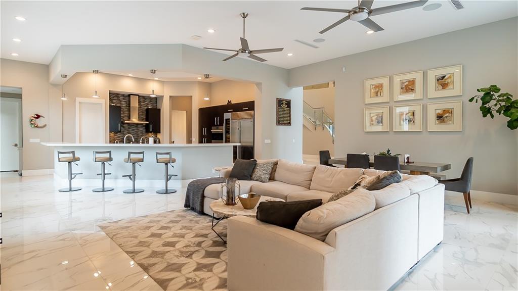 198 Terrace 128-26 B - Residential