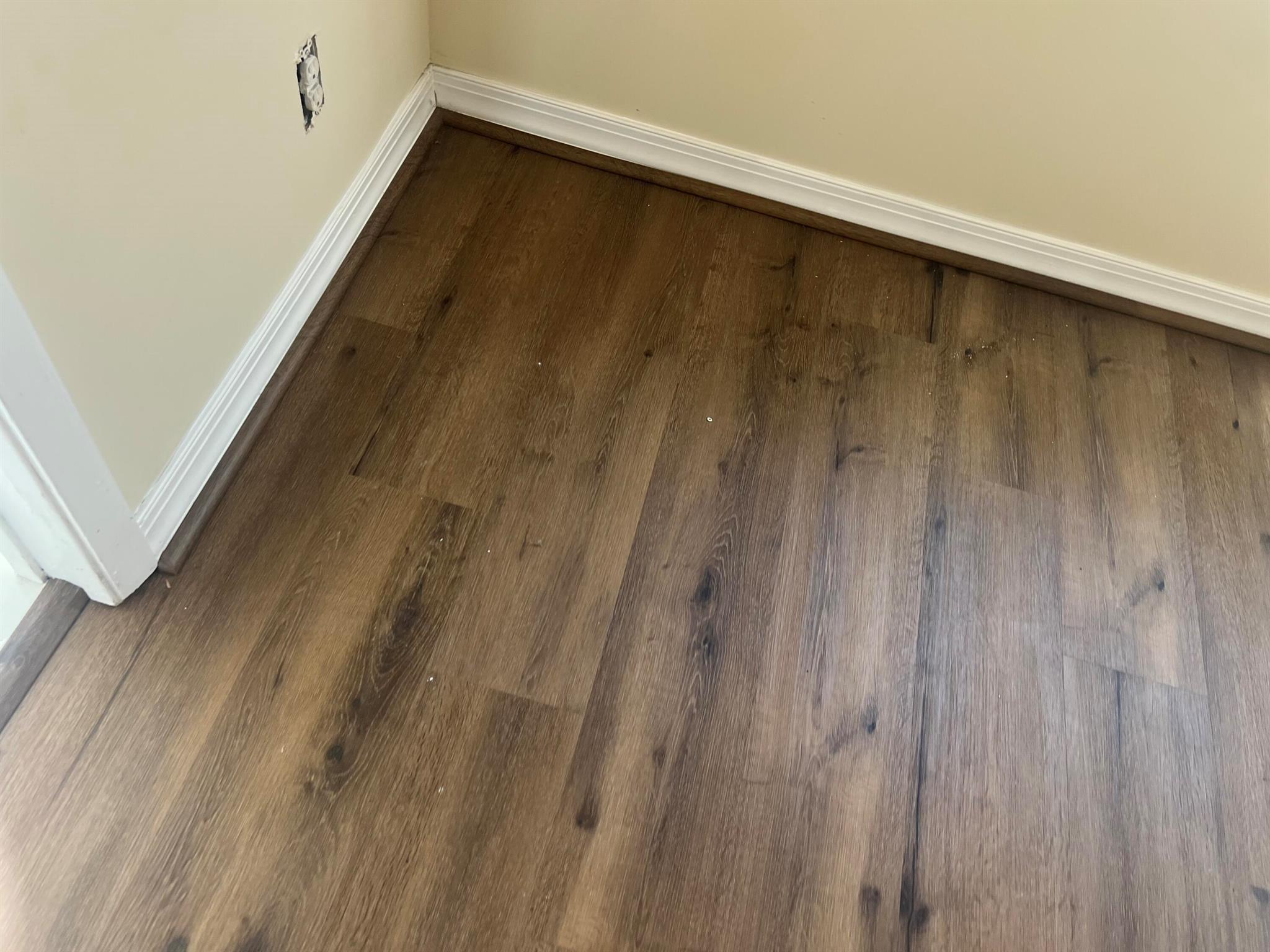 GREENVIEW SHORES 2 OF WEL - Residential