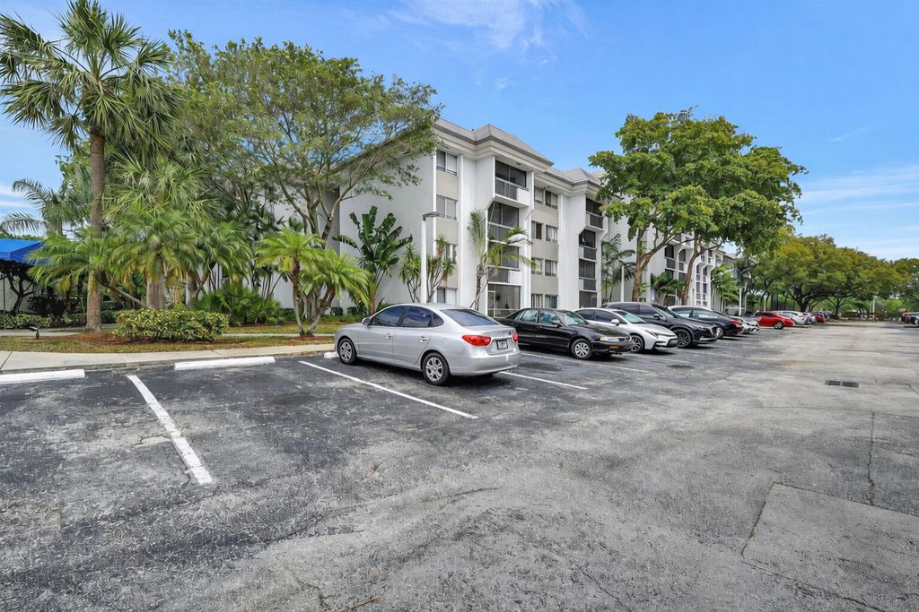 Photo of 711 N Pine Island Road #210, Plantation, FL 33324 (MLS # B26023225)