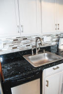 COLONIAL RIDGE CORP - Residential