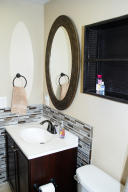 COLONIAL RIDGE CORP - Residential