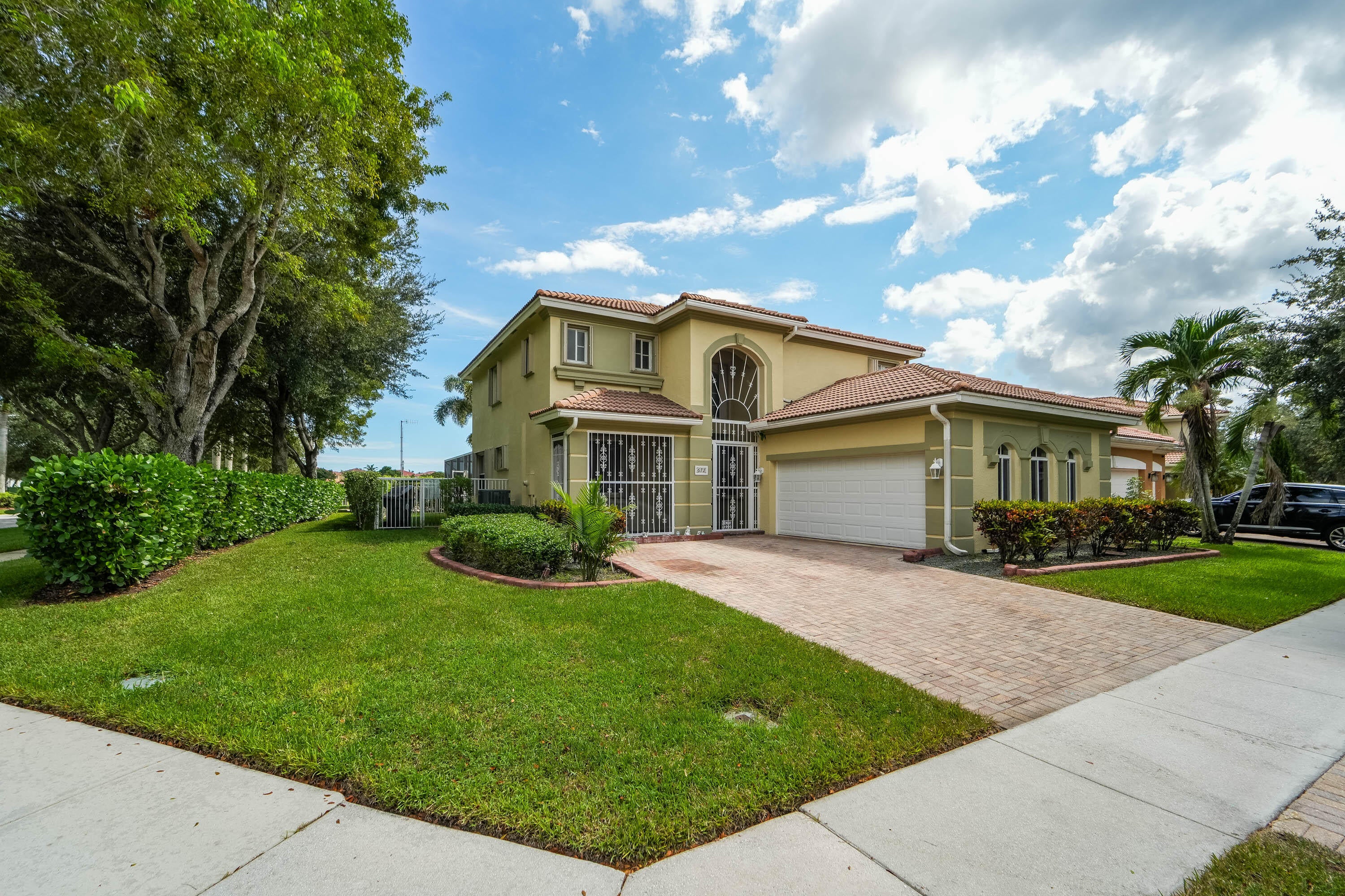 672 GAZETTA Way